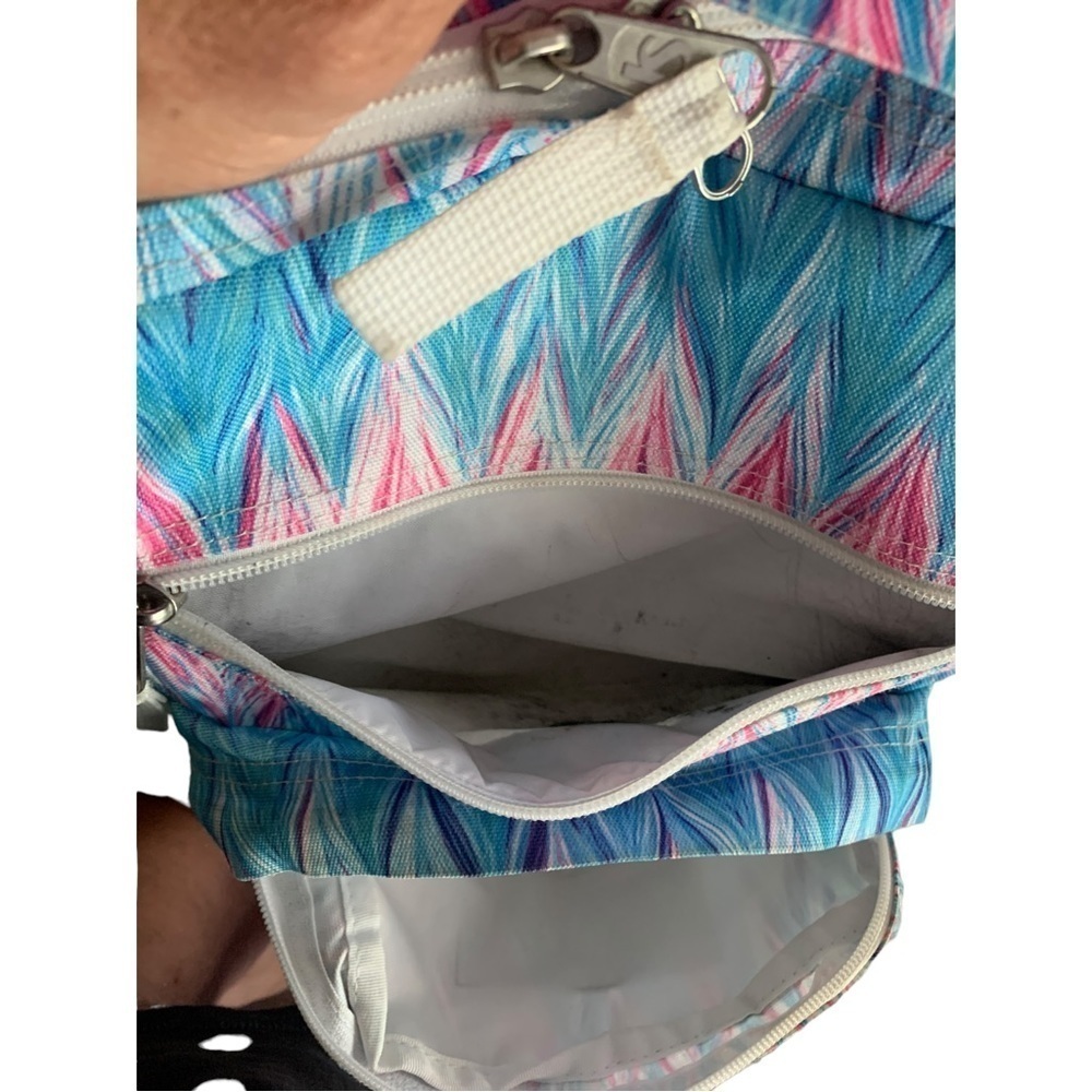JanSport Big Student Backpack White Pink and Blue Zig Zags X Large Backpack - Picture 12 of 16